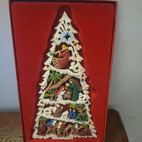 NEW A Christmas Tree NATIVITY Plaque R Fogle Dicksons Nativity Plaque 11.5” - Picture 1 of 6